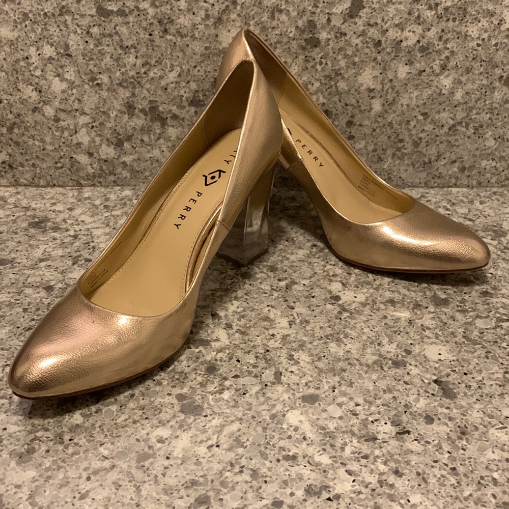 💃👠Katy Perry Women's The A.W Middie-Smooth Metallic Pump Rose Gold 9.5 👠💃 - Picture 8 of 16